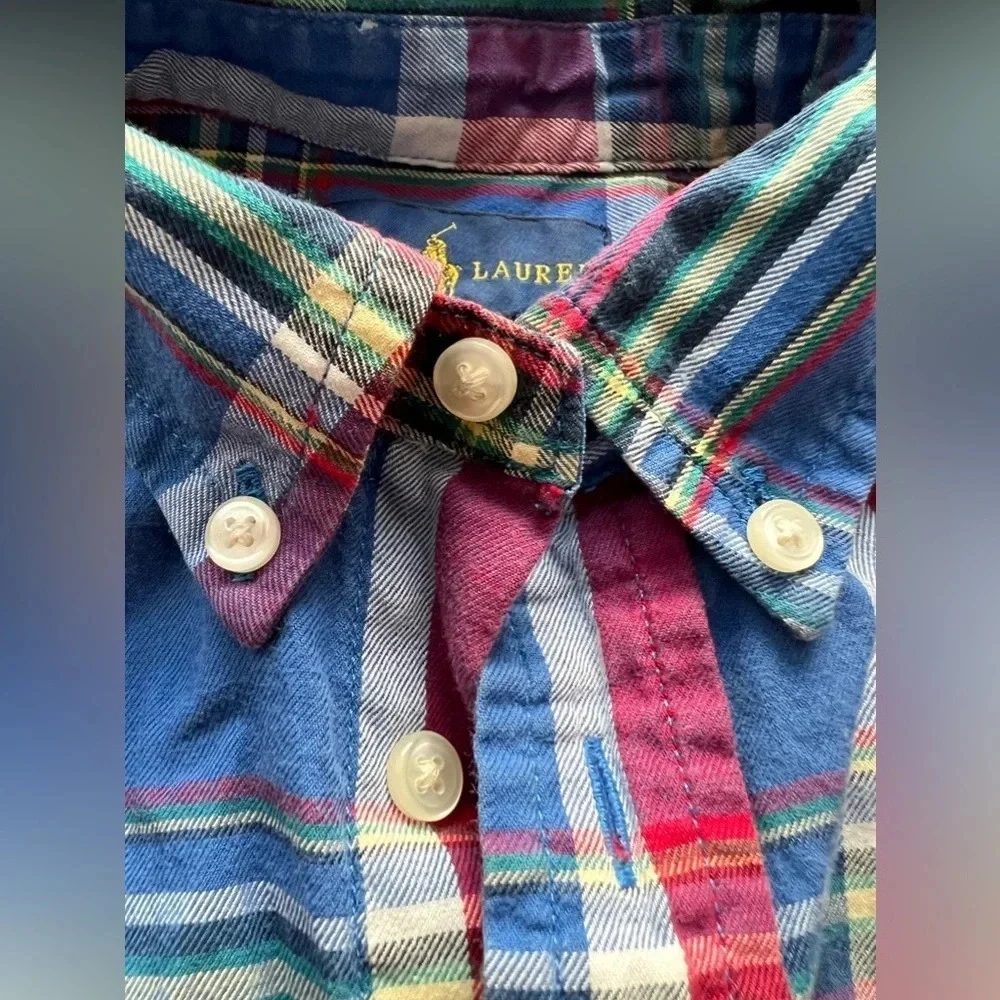 Ralph Lauren | little boys button down collar dress shirt. Size: 5.